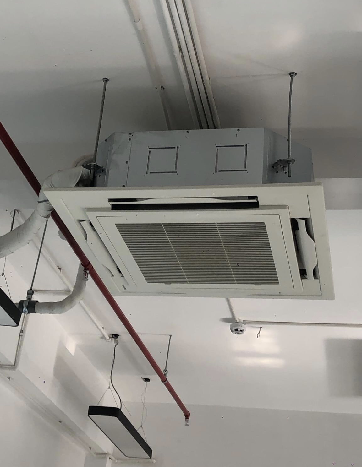 THANH LÝ MÁY LẠNH ÂM TRẦN 5HP DAIKIN